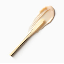 Load image into Gallery viewer, Clé de Peau Beauté Volumizing Cream Supreme