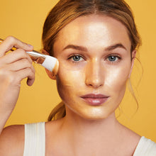 Load image into Gallery viewer, Clé de Peau Beauté Precious Gold Vitality Mask