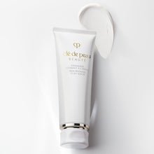 Load image into Gallery viewer, Clé de Peau Beauté Skin-Refining Clay Scrub