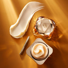 Load image into Gallery viewer, Clé de Peau Beauté La Creme
