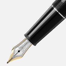 Load image into Gallery viewer, Montblanc Meisterstück Platinum-Coated Fountain Pen