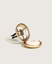 Load image into Gallery viewer, Adjustable Pomelis Car Diffuser
