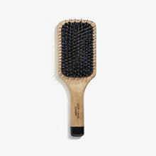 Load image into Gallery viewer, Sisley - The Radiance Brush
